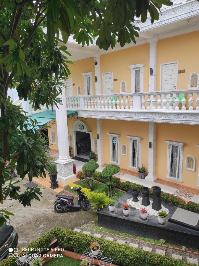 Hotel Nayora Prabumulih Perabumulih Exteriér fotografie